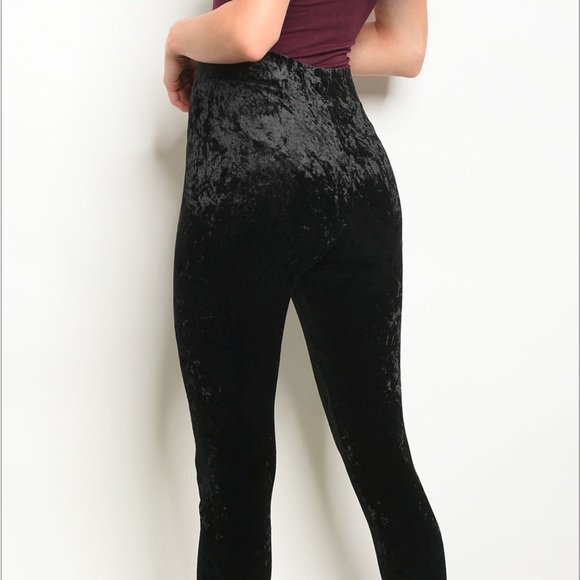 ⭐️3/$30⭐️ LAST Black Velvet Leggings 07022 - Picture 4 of 4